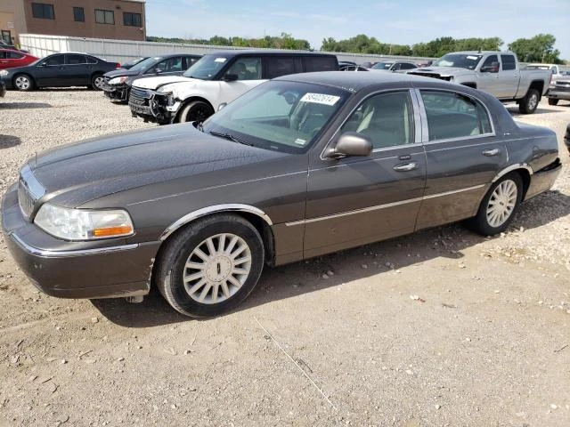 LINCOLN TOWN CAR E 2003 1lnhm81w53y639081