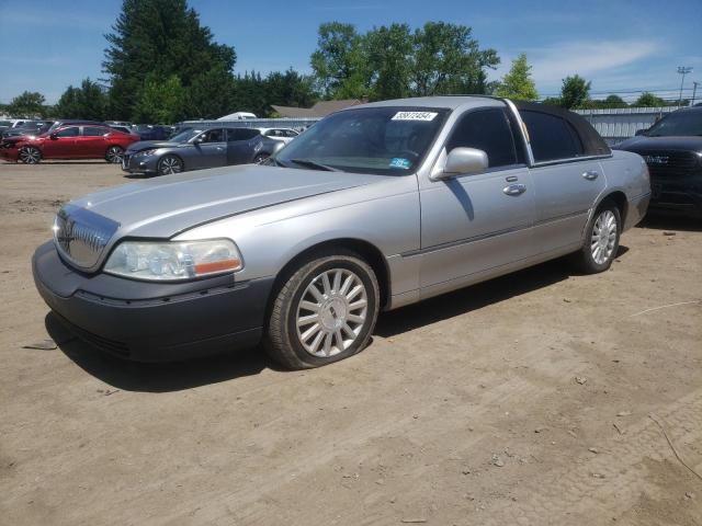 LINCOLN TOWNCAR 2004 1lnhm81w54y605014