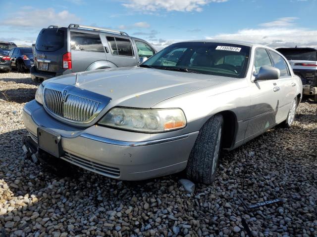 LINCOLN TOWN CAR S 2005 1lnhm81w55y609565