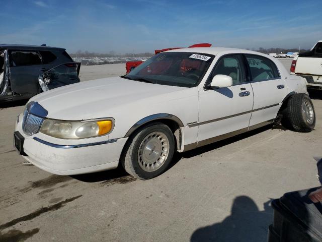 LINCOLN TOWNCAR 1999 1lnhm81w6xy693950