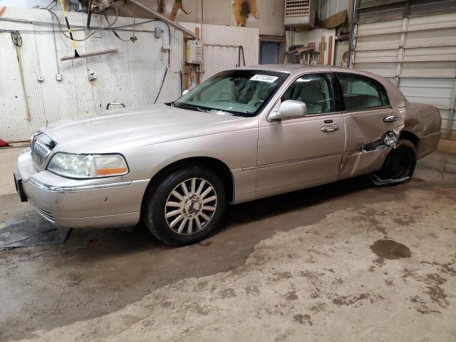 LINCOLN TOWN CAR E 2003 1lnhm81w73y625022