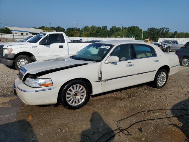 LINCOLN TOWN CAR E 2004 1lnhm81w74y682466