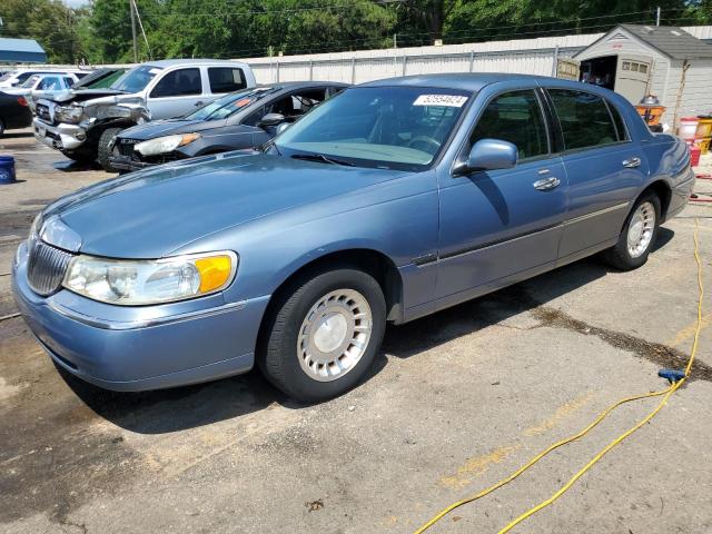 LINCOLN TOWN CAR E 2000 1lnhm81w7yy823655