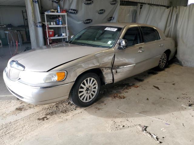 LINCOLN TOWN CAR E 2000 1lnhm81w7yy887260