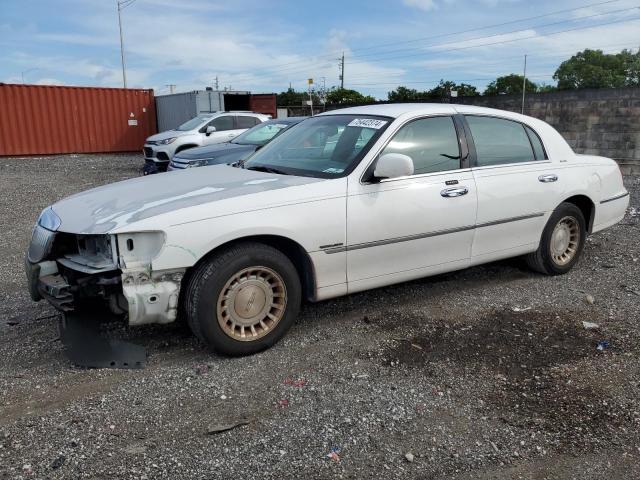 LINCOLN TOWN CAR E 2002 1lnhm81w82y609104