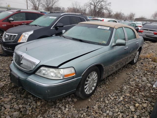 LINCOLN TOWNCAR 2004 1lnhm81w84y670875