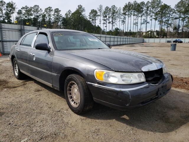 LINCOLN TOWN CAR E 1999 1lnhm81w9xy687205