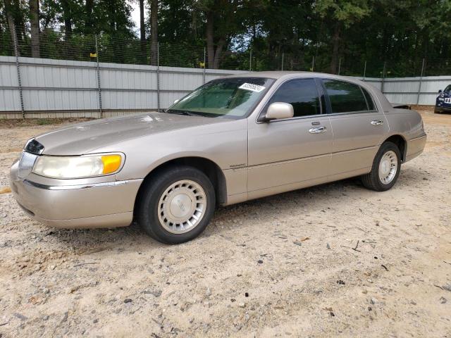 LINCOLN TOWN CAR E 2001 1lnhm81wx1y676639