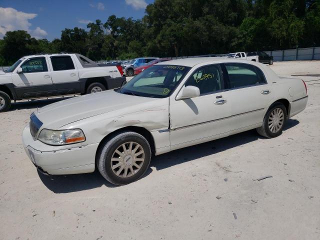 LINCOLN TOWN CAR E 2004 1lnhm81wx4y685264