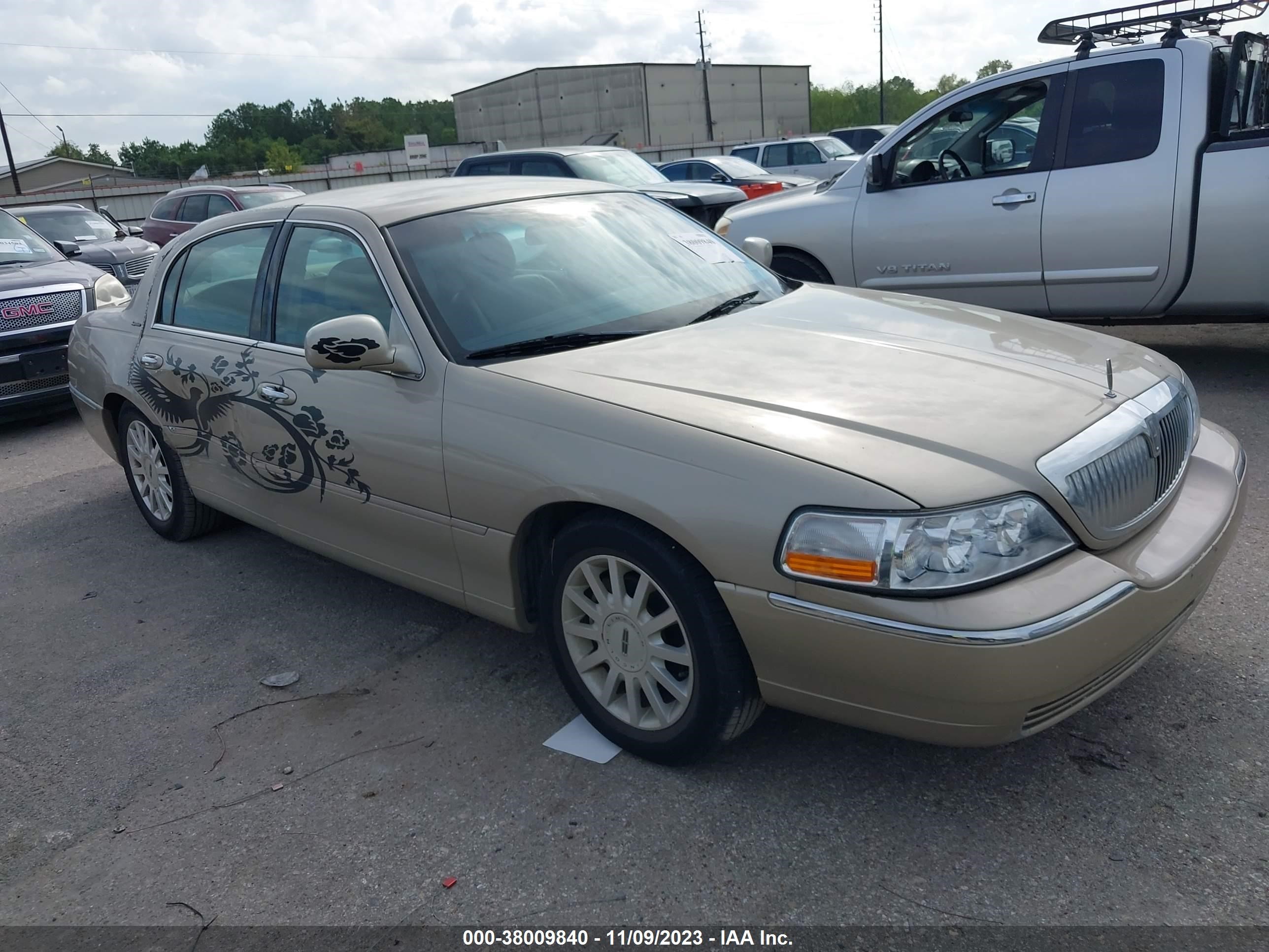 LINCOLN TOWN CAR 2006 1lnhm81wx6y610776