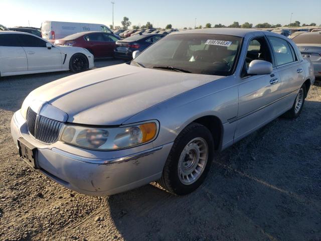 LINCOLN TOWNCAR 1999 1lnhm81wxxy670218