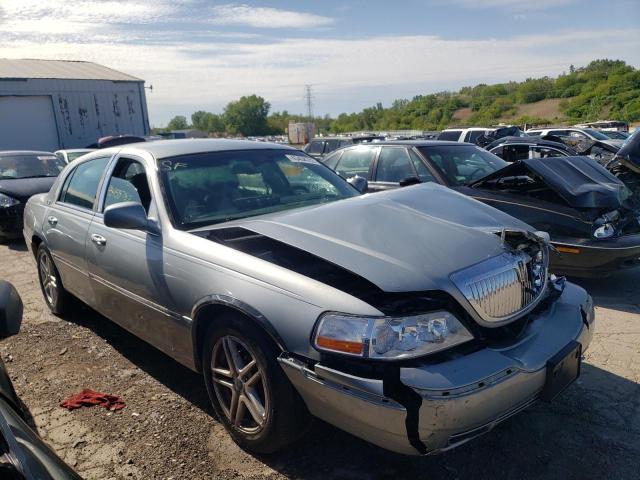 LINCOLN TOWNCAR 2006 1lnhm82v16y630288