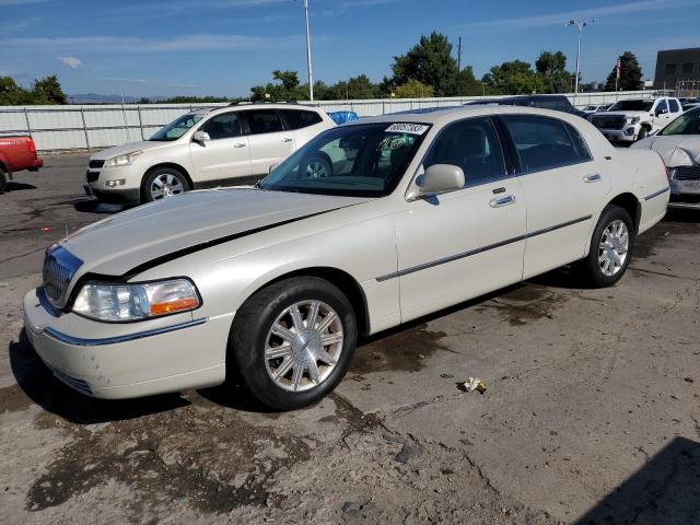 LINCOLN TOWN CAR S 2007 1lnhm82v27y610567