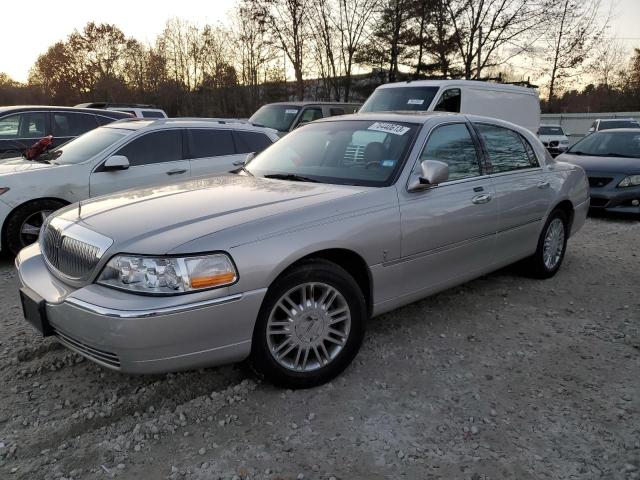 LINCOLN TOWNCAR 2007 1lnhm82v47y619741