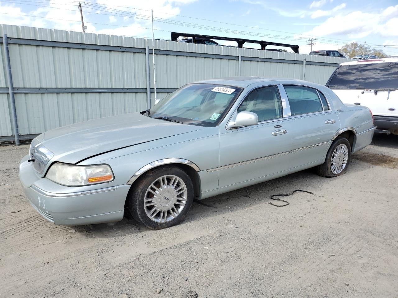 LINCOLN TOWN CAR 2007 1lnhm82v77y619846