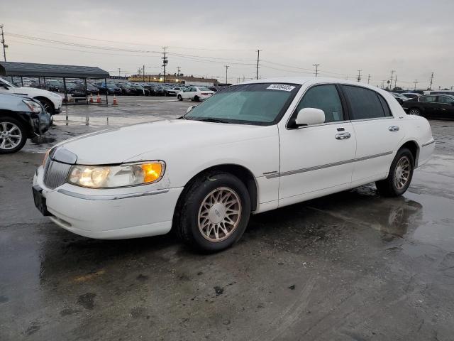 LINCOLN TOWNCAR 2001 1lnhm82w01y607327