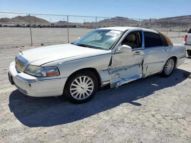 LINCOLN TOWN CAR S 2005 1lnhm82w05y647512