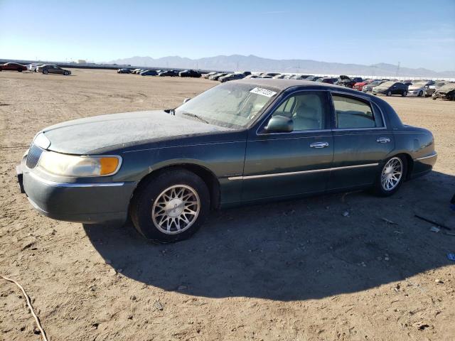 LINCOLN TOWNCAR 2001 1lnhm82w11y679931