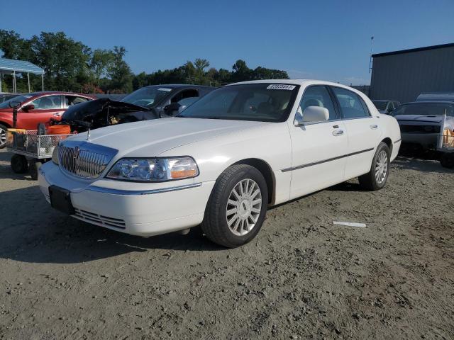 LINCOLN TOWN CAR S 2005 1lnhm82w15y666053