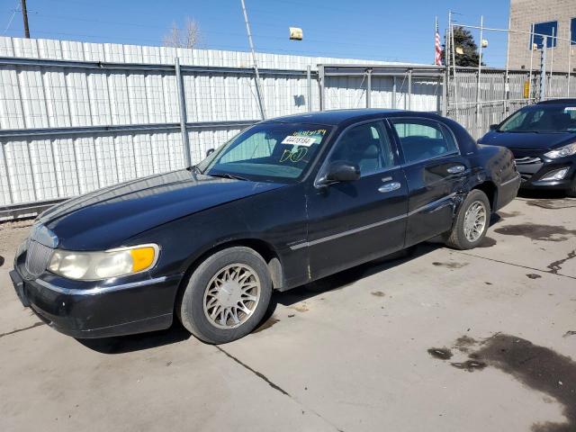 LINCOLN TOWNCAR 2001 1lnhm82w21y695443