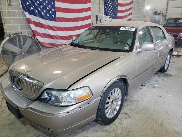 LINCOLN TOWN CAR S 2003 1lnhm82w33y629468