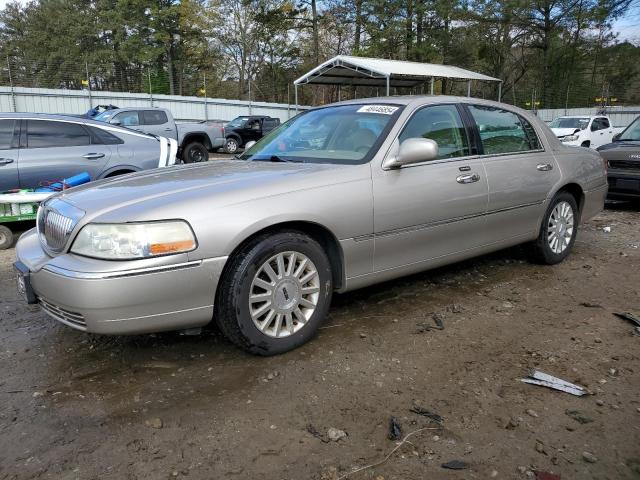 LINCOLN TOWNCAR 2003 1lnhm82w43y613375