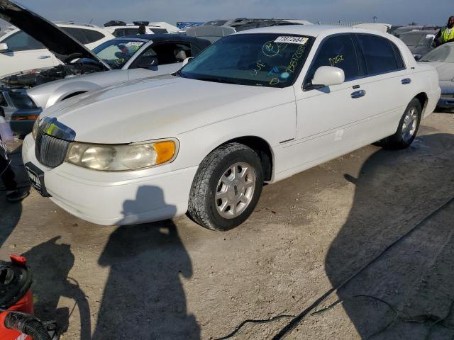 LINCOLN TOWN CAR S 2001 1lnhm82w51y697669