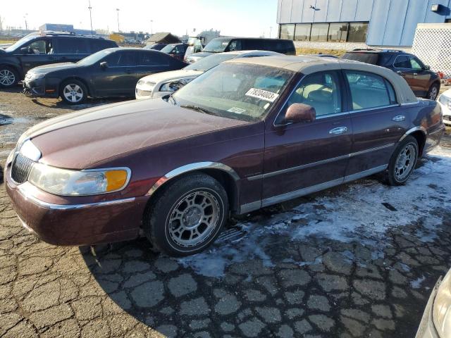 LINCOLN TOWN CAR S 2001 1lnhm82w51y723901