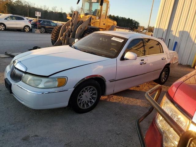 LINCOLN TOWNCAR 2002 1lnhm82w62y626367