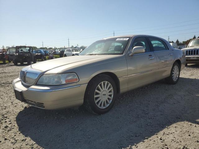 LINCOLN TOWNCAR 2005 1lnhm82w85y634393