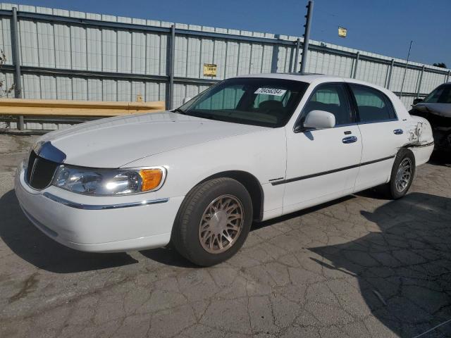 LINCOLN TOWN CAR S 2001 1lnhm82w91y647986