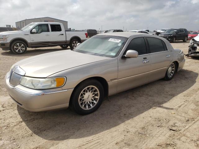 LINCOLN TOWNCAR 2002 1lnhm82w92y662313