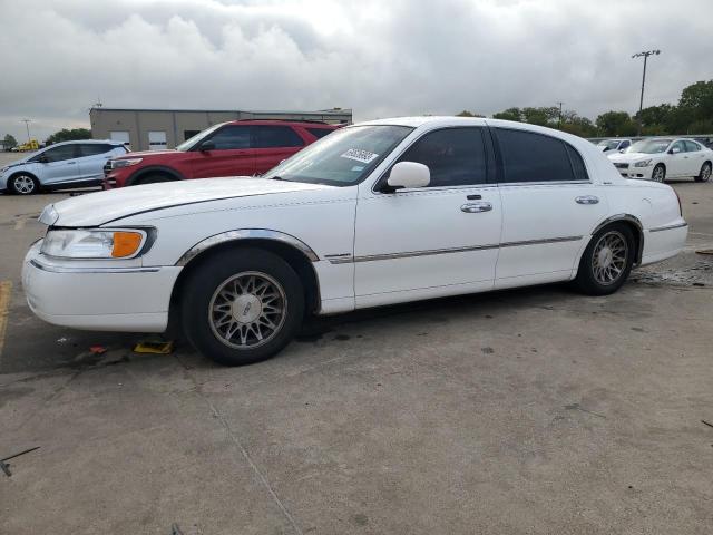 LINCOLN TOWN CAR S 2002 1lnhm82wx2y629496