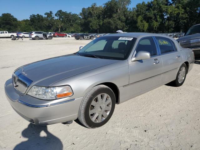 LINCOLN TOWN CAR U 2004 1lnhm83w24y663403