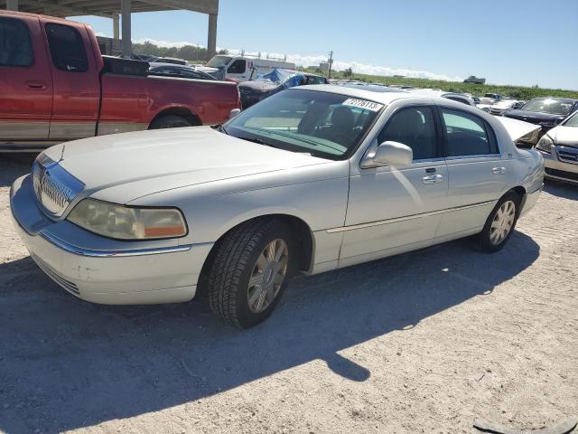 LINCOLN TOWN CAR U 2004 1lnhm83w34y619314