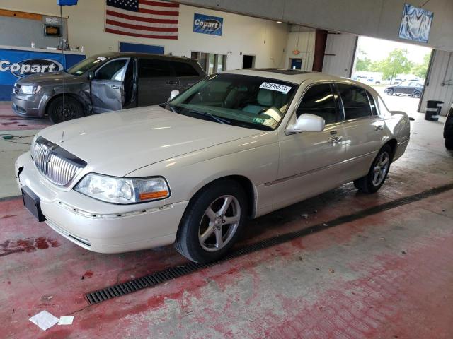 LINCOLN TOWN CAR C 2003 1lnhm83w63y603445