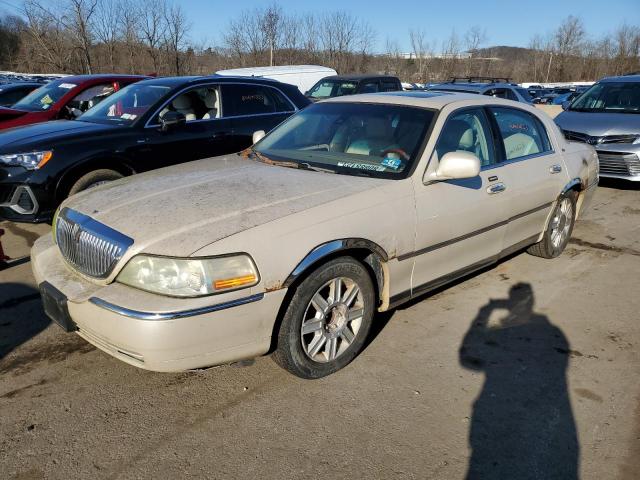 LINCOLN TOWNCAR 2003 1lnhm83w63y649972