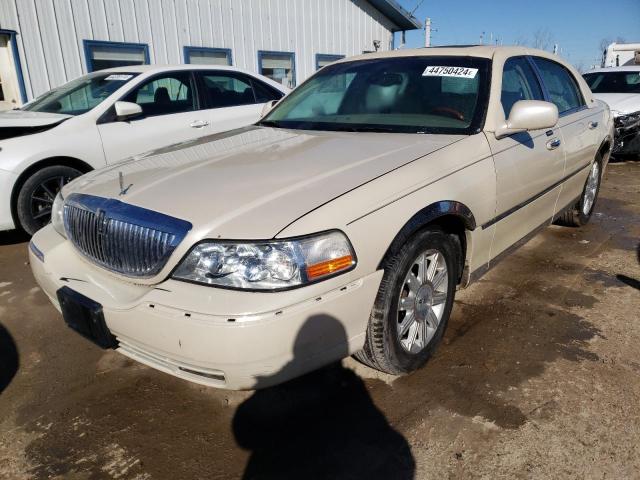 LINCOLN TOWNCAR 2003 1lnhm83w83y637581