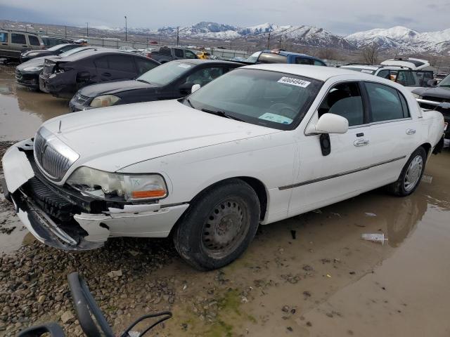 LINCOLN TOWNCAR 2004 1lnhm83wx4y666839