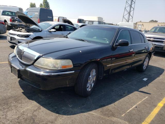 LINCOLN TOWN CAR 2007 1lnhm84w97y611026