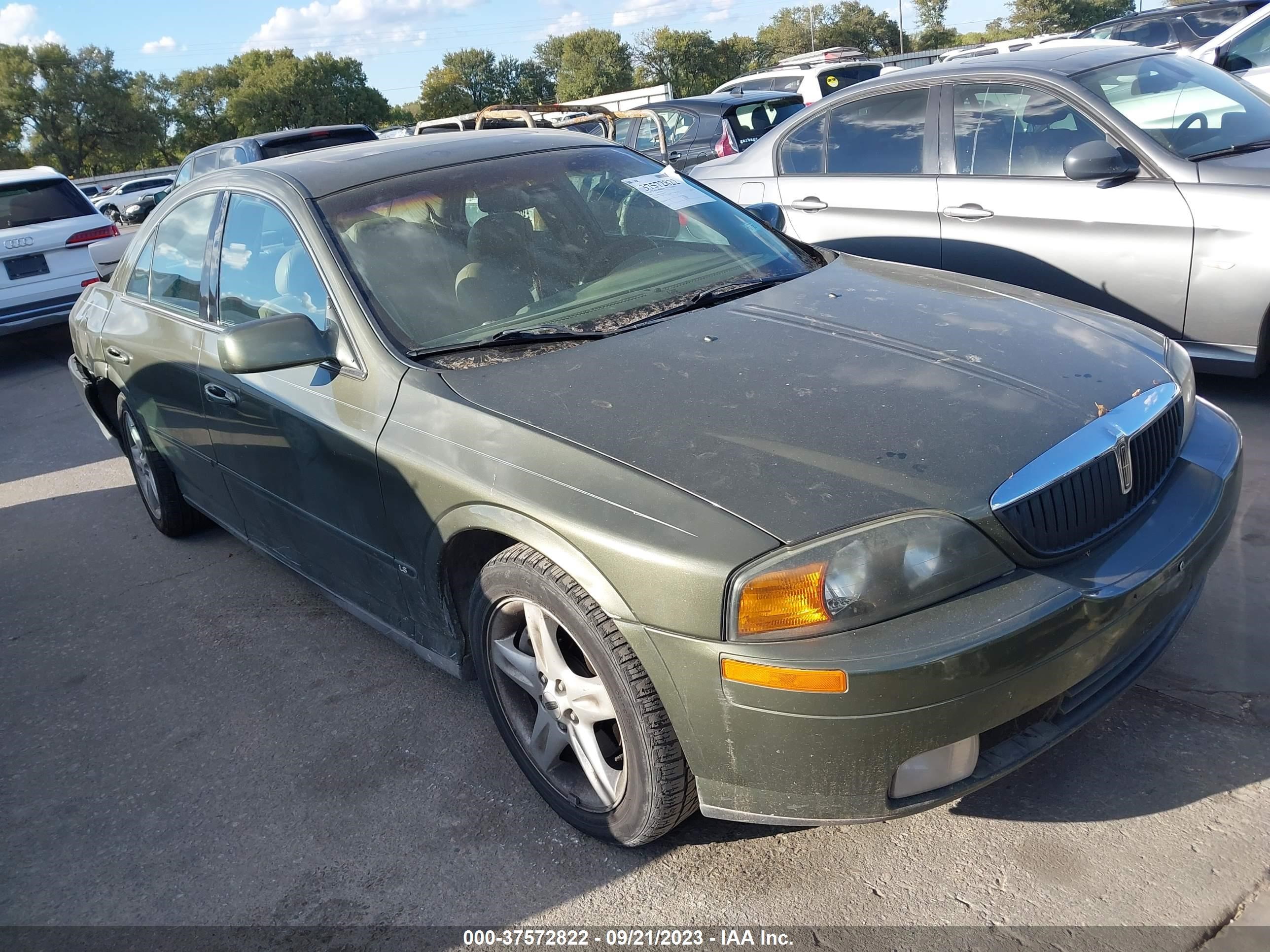 LINCOLN LS 2000 1lnhm87a7yy897928