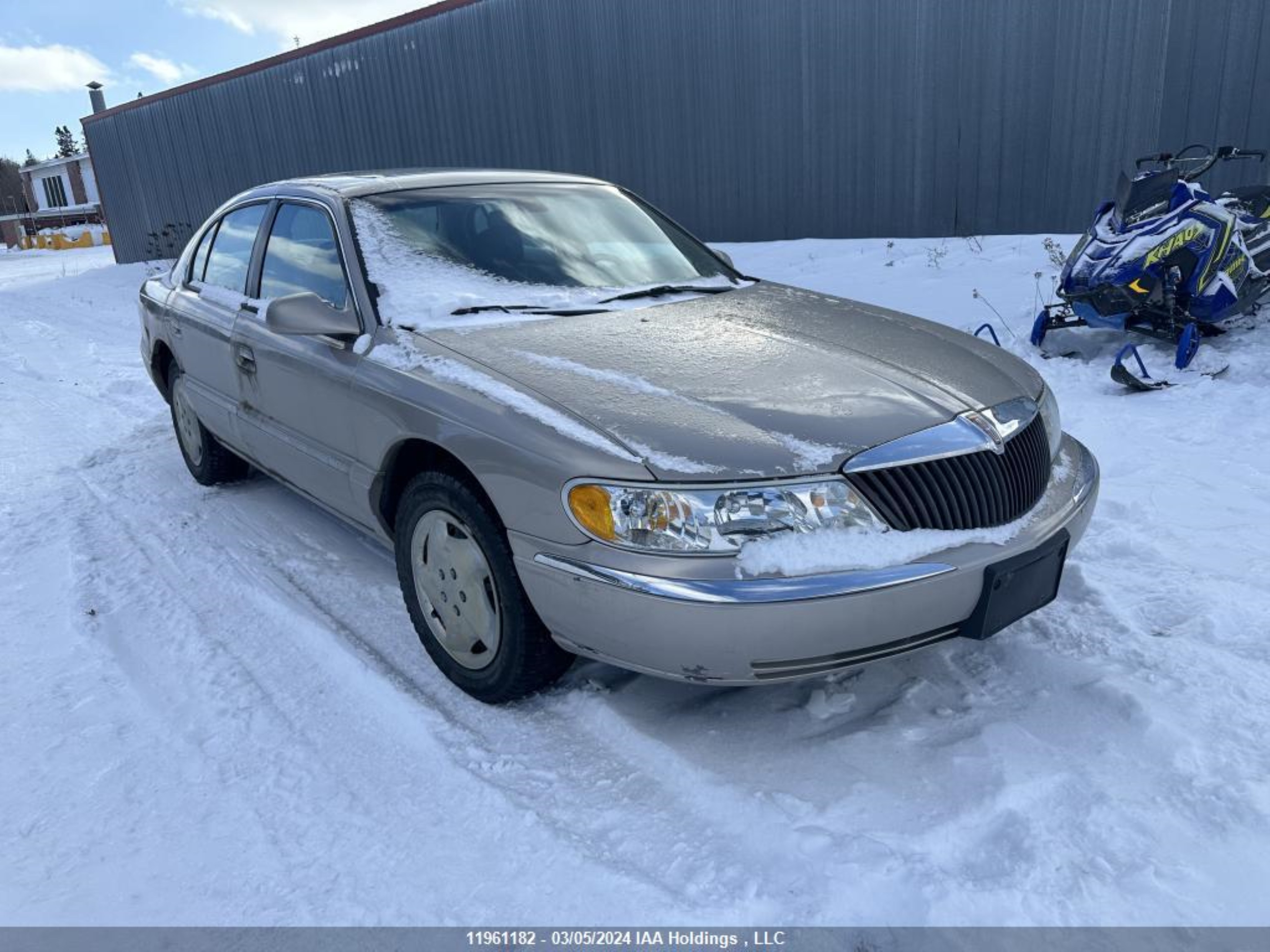 LINCOLN CONTINENTAL 2002 1lnhm97v82y699472