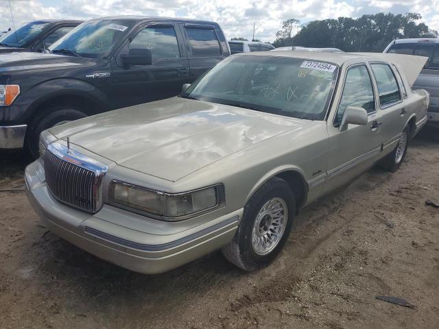 LINCOLN TOWN CAR E 1997 1lnlm81w1vy758887