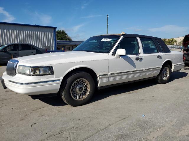 LINCOLN TOWNCAR 1997 1lnlm81w2vy649130