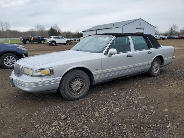 LINCOLN TOWNCAR 1995 1lnlm82w0sy631087