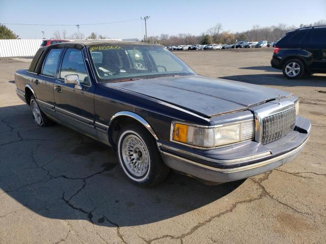 LINCOLN TOWN CAR 2003 1lnlm82wxpy681759