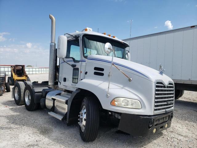 MACK 600 CXU600 2011 1m1aw02y3bm016002