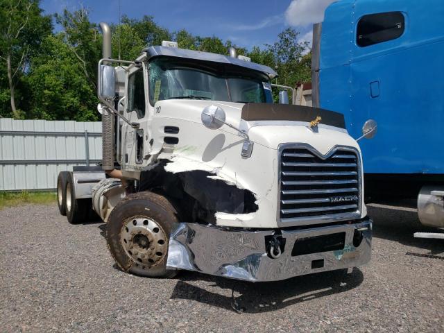 MACK 600 CXU600 2017 1m1aw07y3hm084852