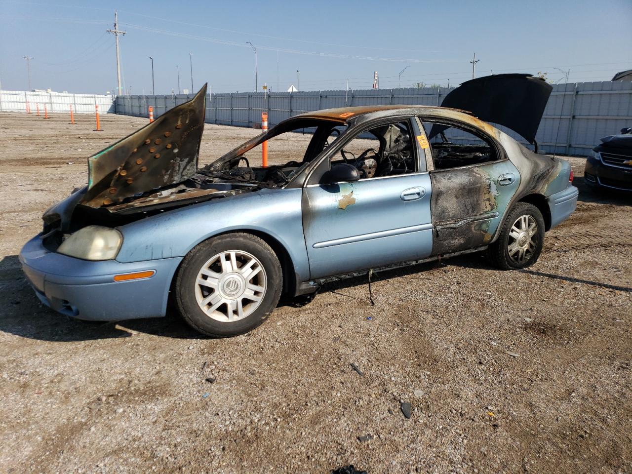 MERCURY SABLE 2005 1mefm50255a632683