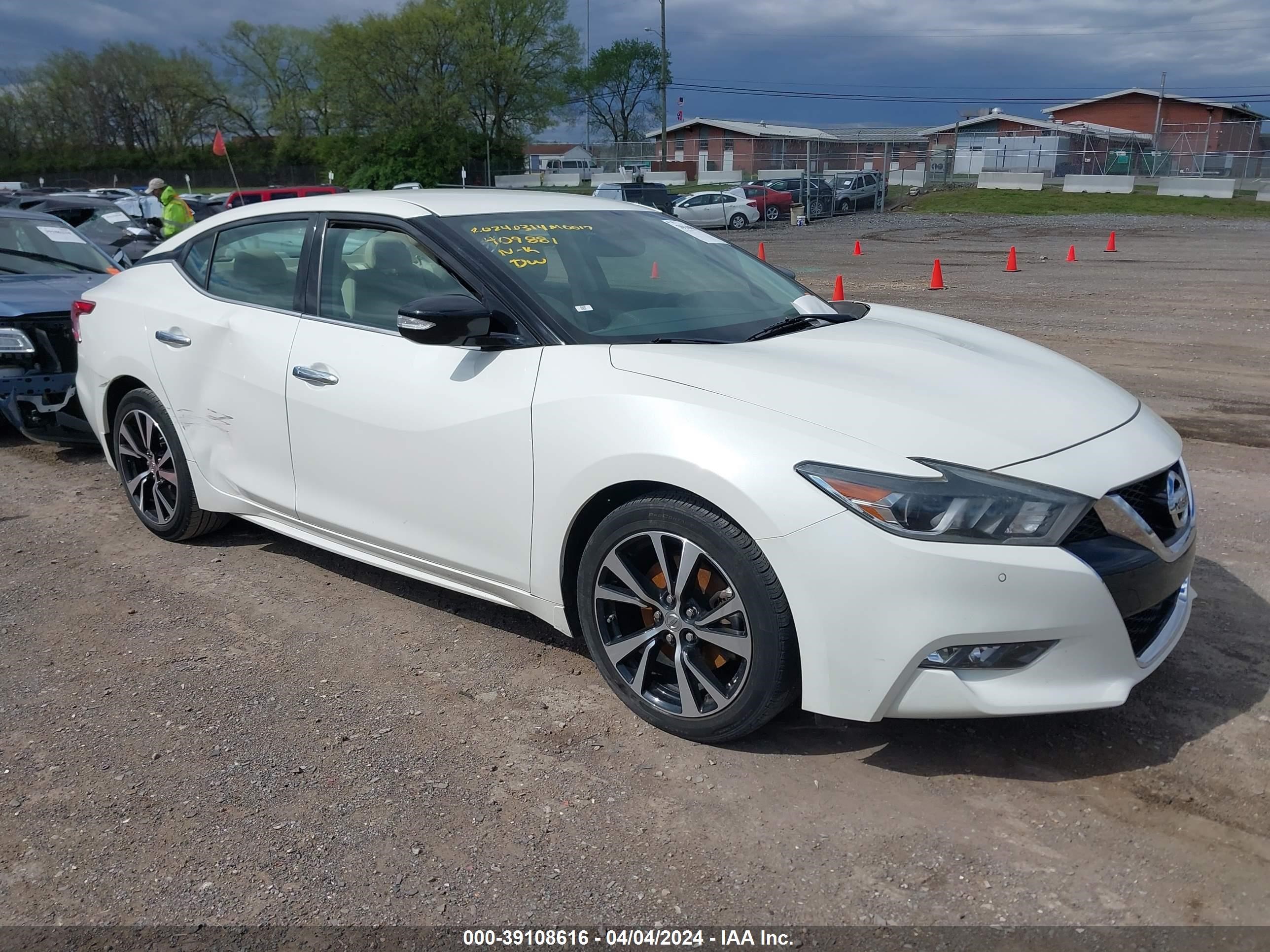 NISSAN MAXIMA 2018 1n4aa6ap0jc409881